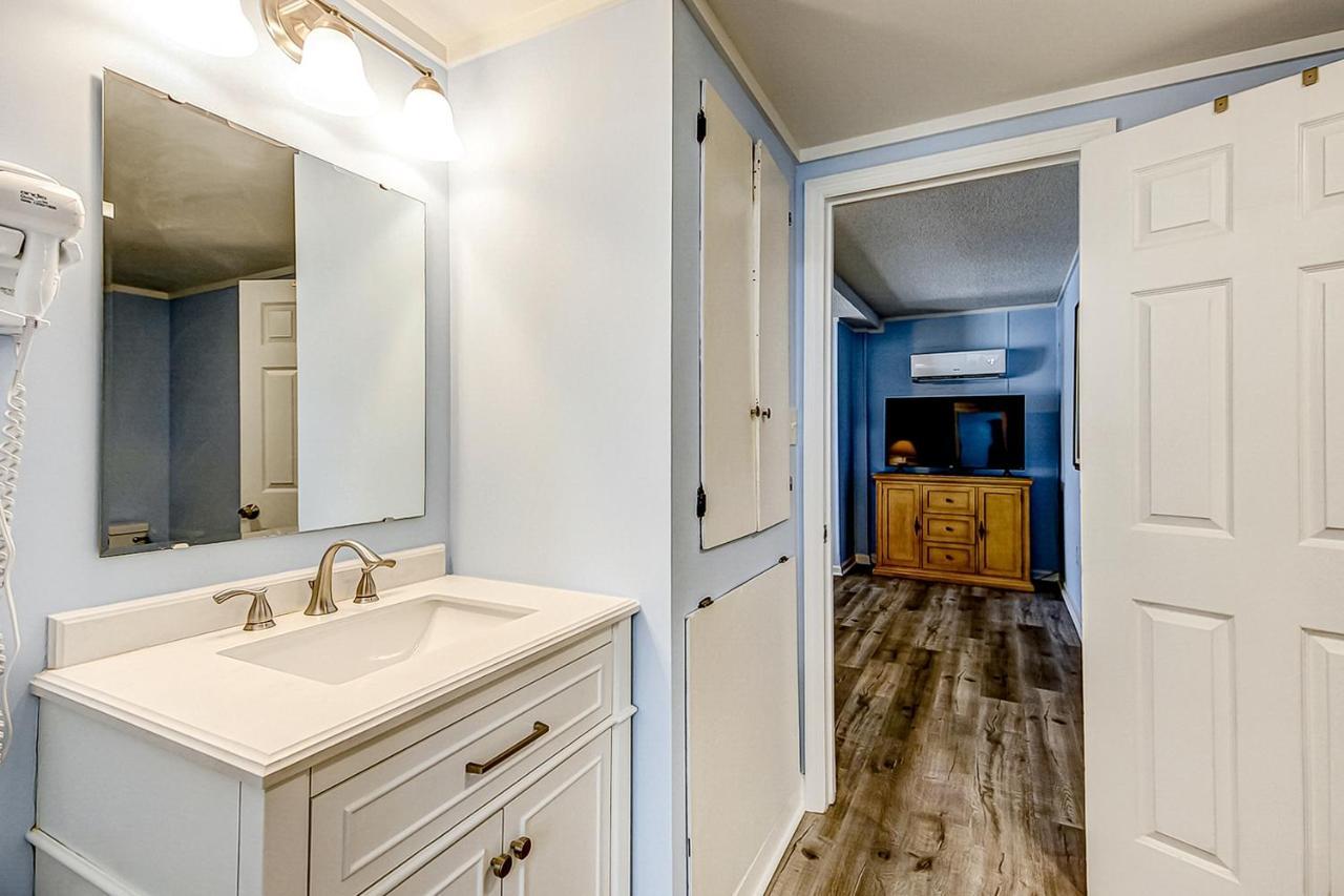 North Myrtle Getaway Apartment เมอร์เทิลบีช ภายนอก รูปภาพ